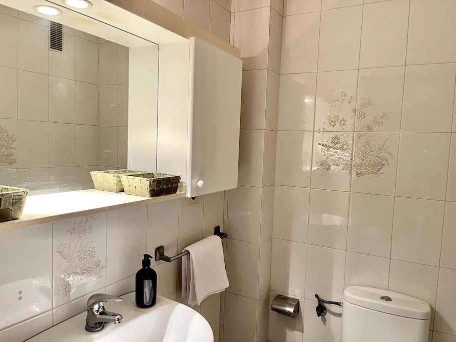 Agradable Apartamento Centrico En Cangas Екстериор снимка